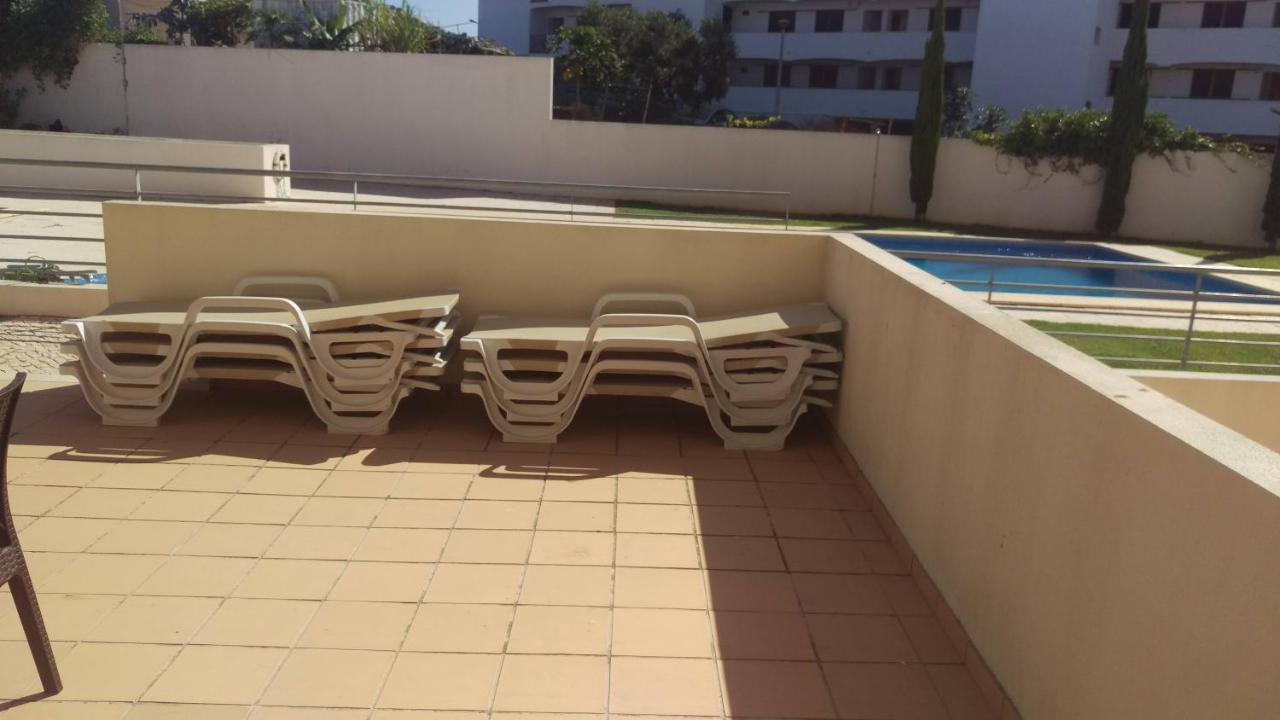 Modern 3 Bedroom Pool View. Albufeira Kültér fotó