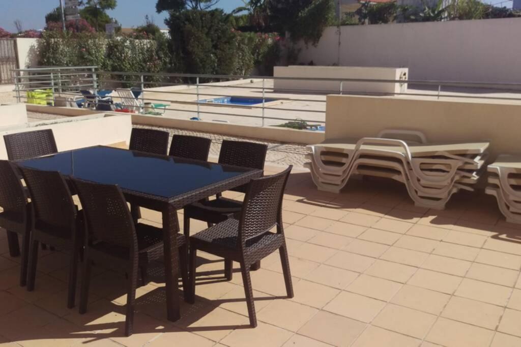 Modern 3 Bedroom Pool View. Albufeira Kültér fotó